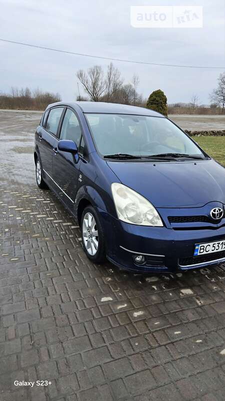 Toyota Corolla verso (2004)
