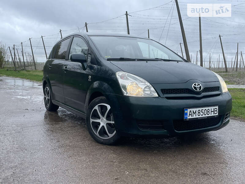 Toyota Corolla verso (2005)