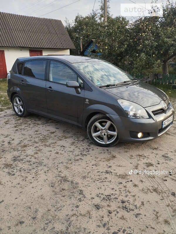 Toyota Corolla verso (2008)