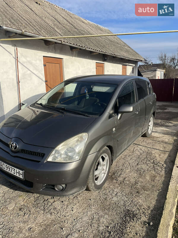 Toyota Corolla verso (2005)