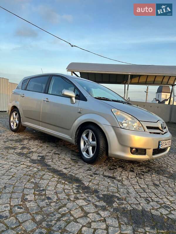 Toyota Corolla verso (2005)