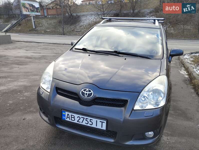 Toyota Corolla verso (2008)