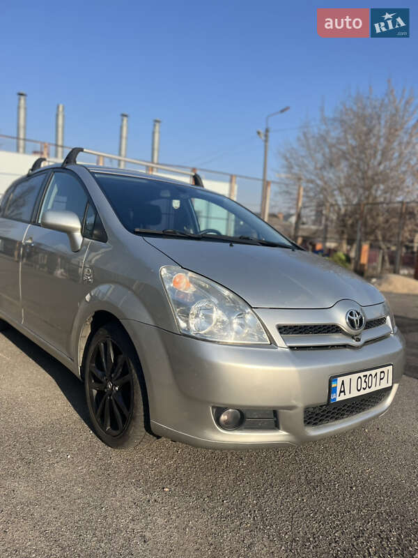 Toyota Corolla verso (2005)