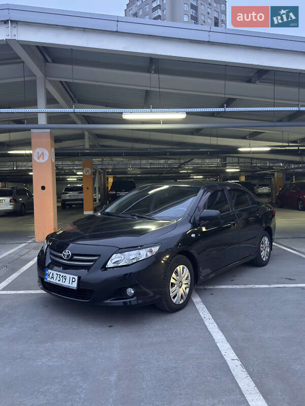 Toyota Corolla (2008)