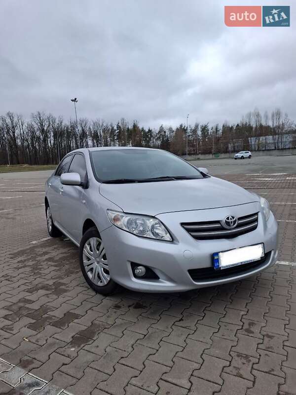 Toyota Corolla (2008)