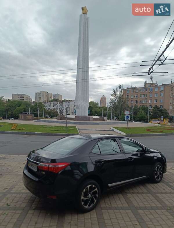 Toyota Corolla (2016)