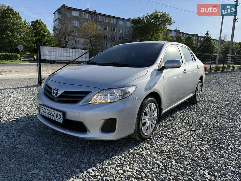 Toyota Corolla (2011)