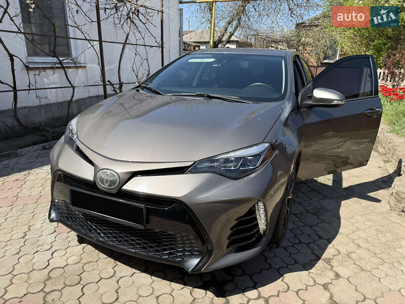 Toyota Corolla (2017)