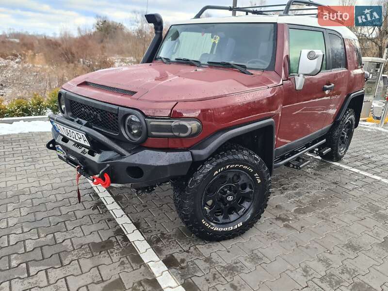 Toyota Fj cruiser (2008)