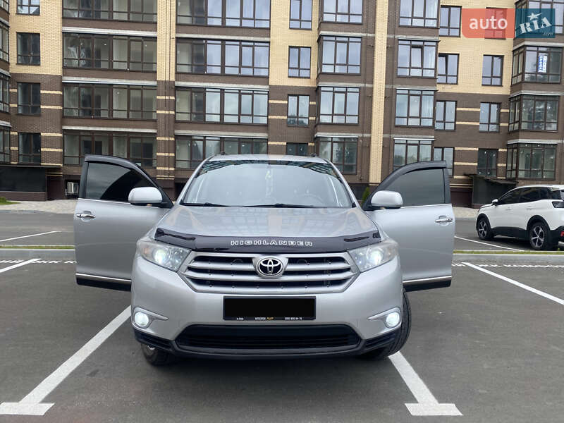 Toyota Highlander (2010)