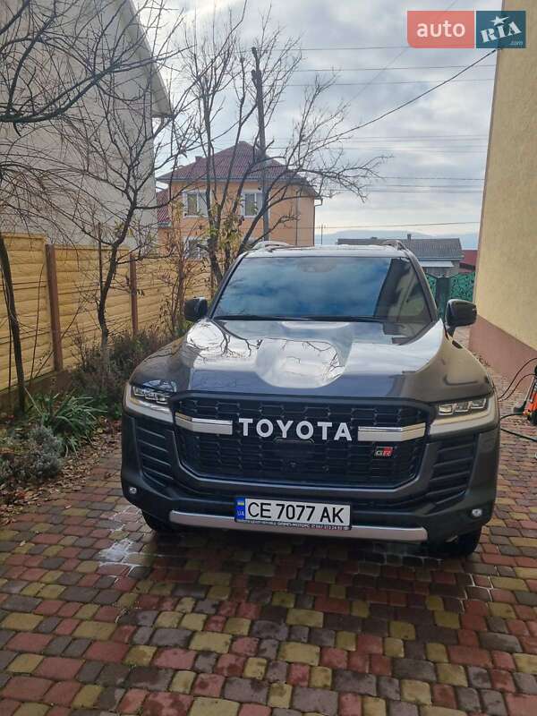 Toyota Land cruiser (2023)