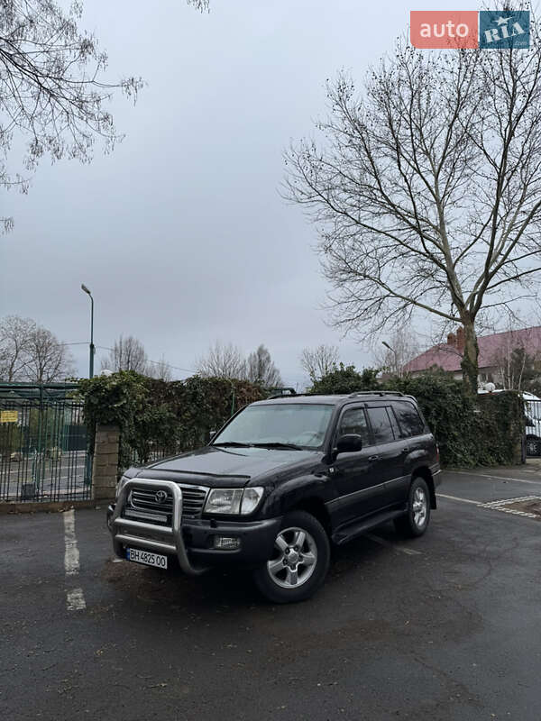 Toyota Land cruiser (2004)