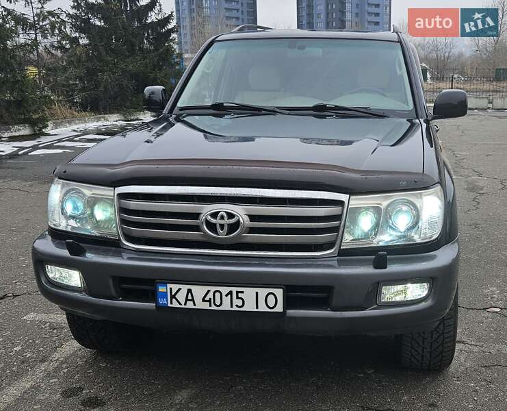 Toyota Land cruiser (2004)