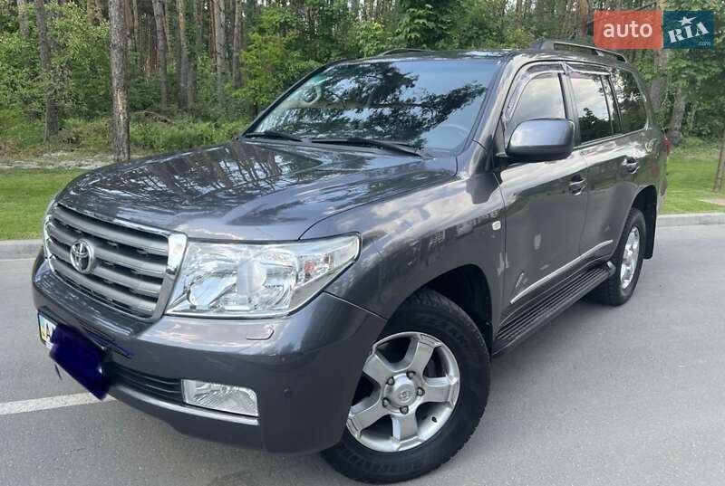 Toyota Land cruiser (2008)