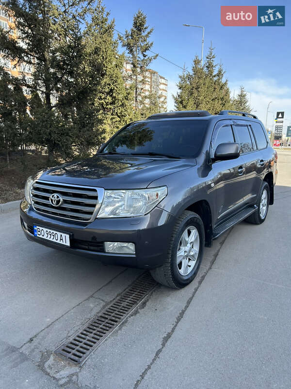 Toyota Land cruiser (2008)
