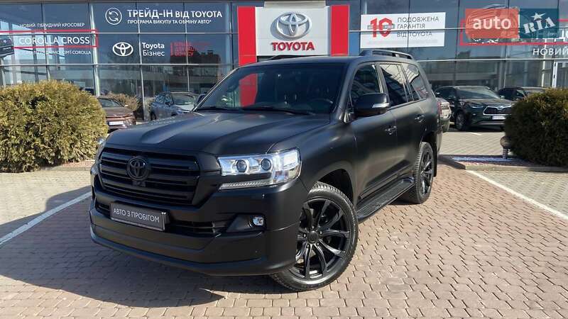 Toyota Land cruiser (2020)