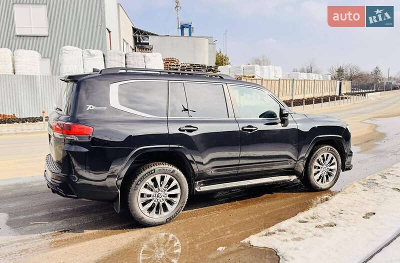 Toyota Land cruiser (2022)