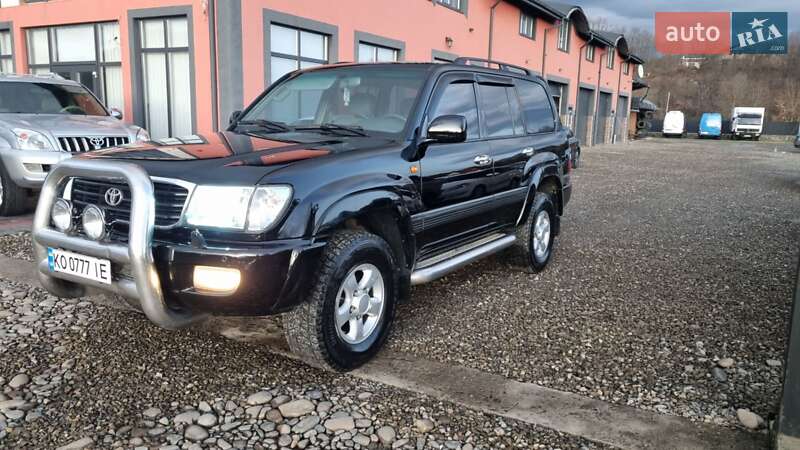 Toyota Land cruiser (2000)