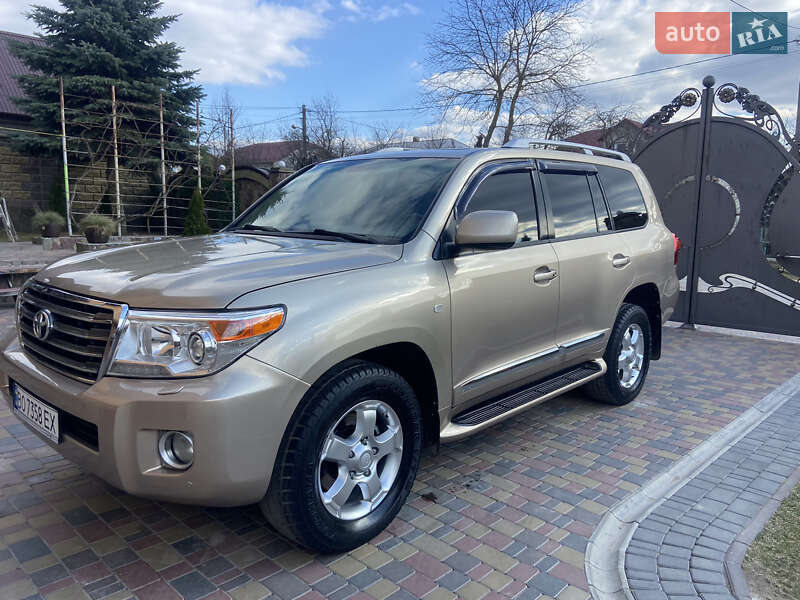 Toyota Land cruiser (2008)