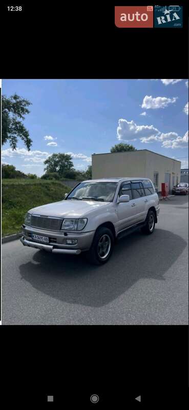 Toyota Land cruiser (2003)