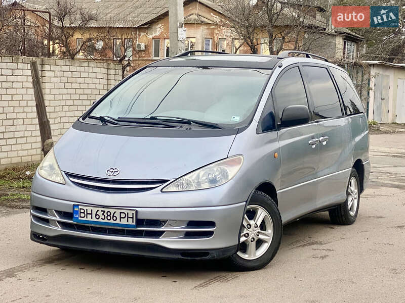 Toyota Previa (2000)