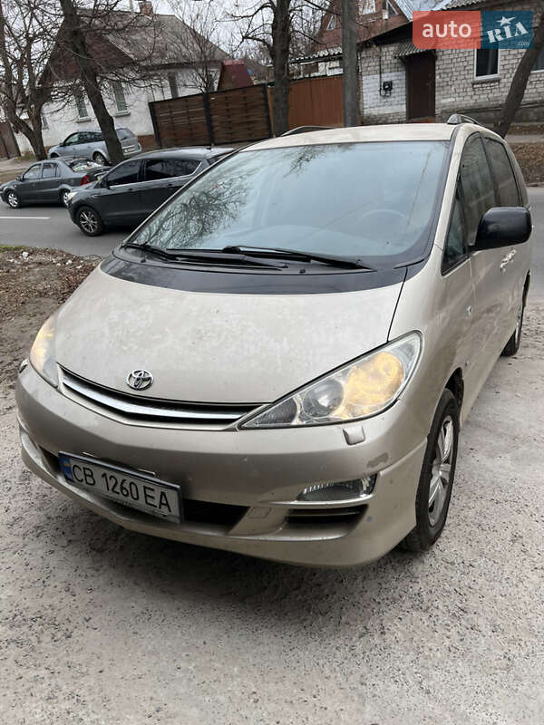 Toyota Previa (2004)