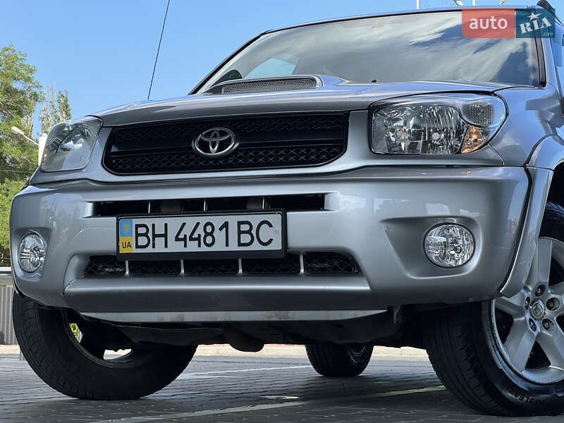 Toyota Rav4 (2004)
