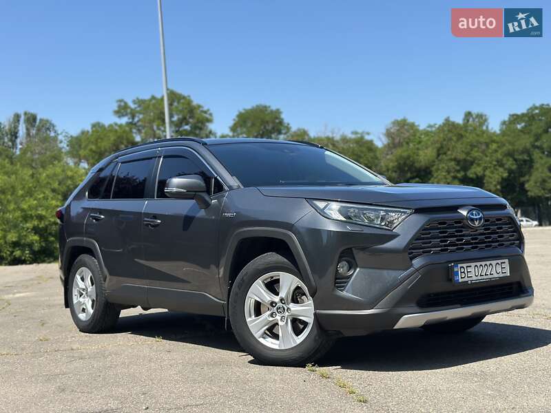 Toyota Rav4 (2021)