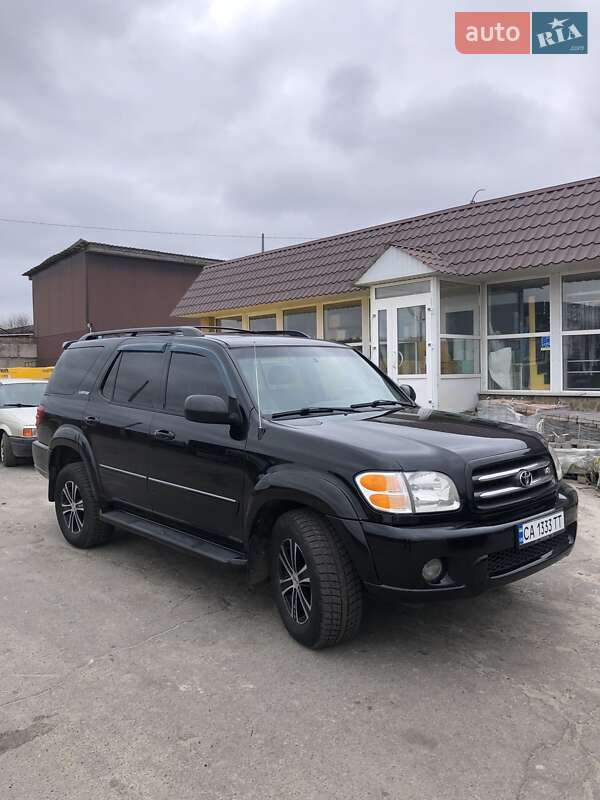 Toyota Sequoia (2001)