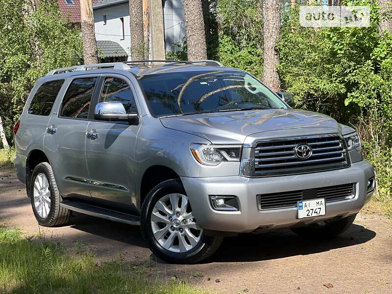 Toyota Sequoia (2017)