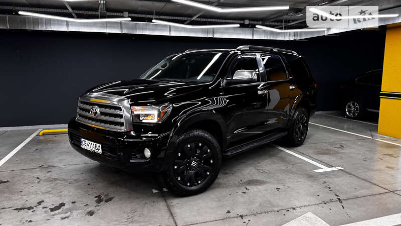 Toyota Sequoia (2010)