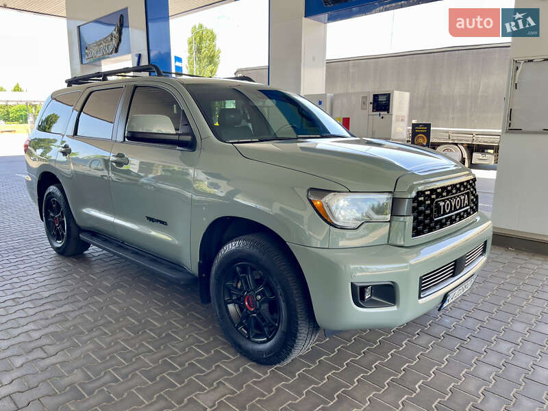 Toyota Sequoia (2021)