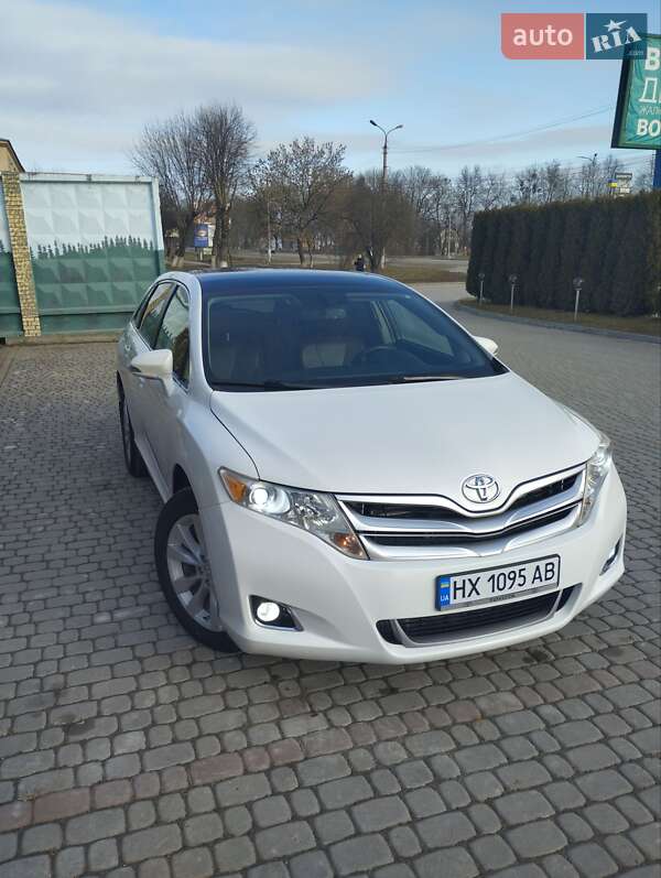 Toyota Venza (2016)