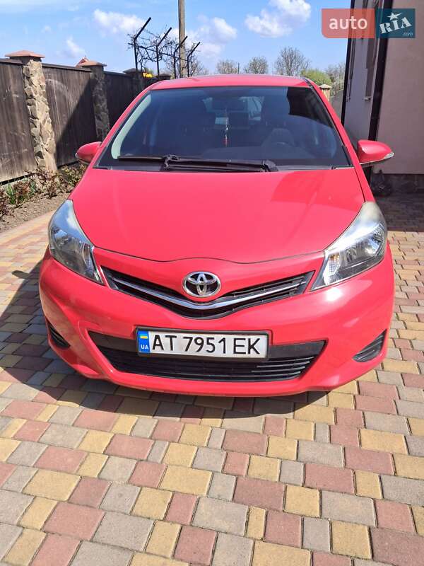 Toyota Yaris (2013)