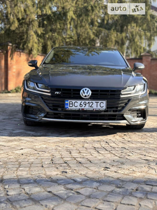 Volkswagen Arteon (2018)