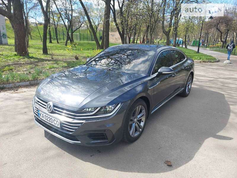 Volkswagen Arteon (2017)