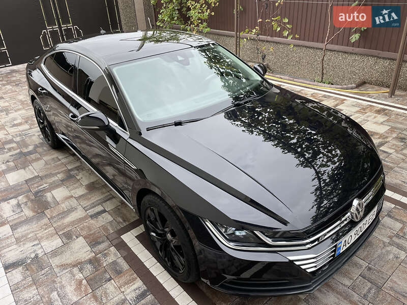 Volkswagen Arteon (2017)