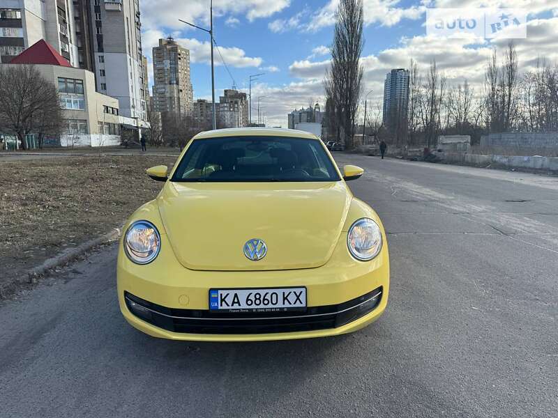 Volkswagen Beetle (2012)