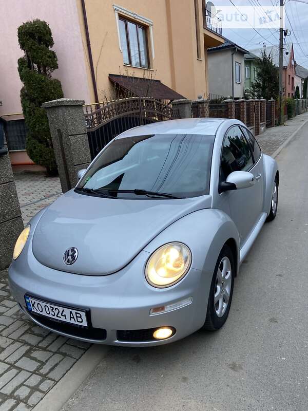 Volkswagen New beetle (2009)