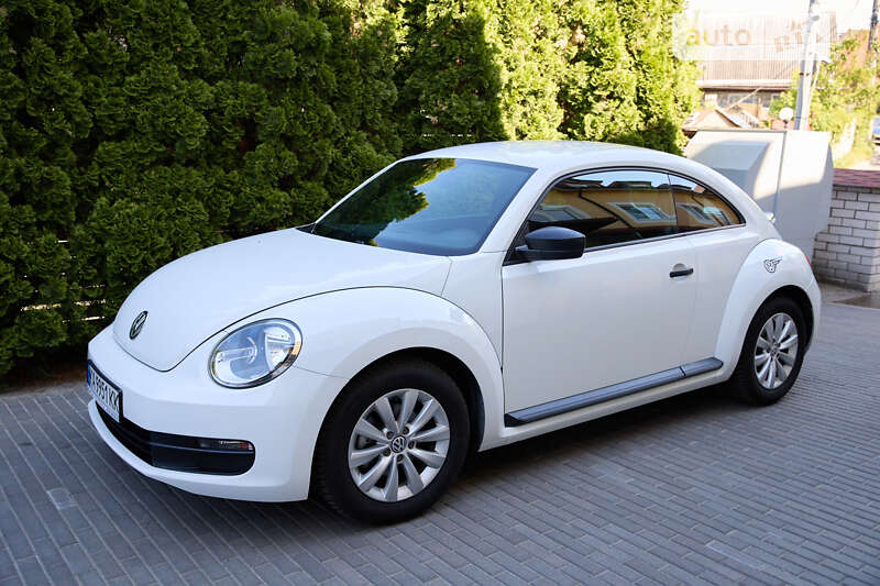 Volkswagen Beetle (2016)