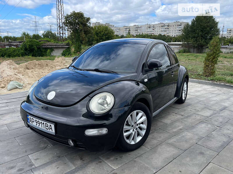 Volkswagen New beetle (2000)