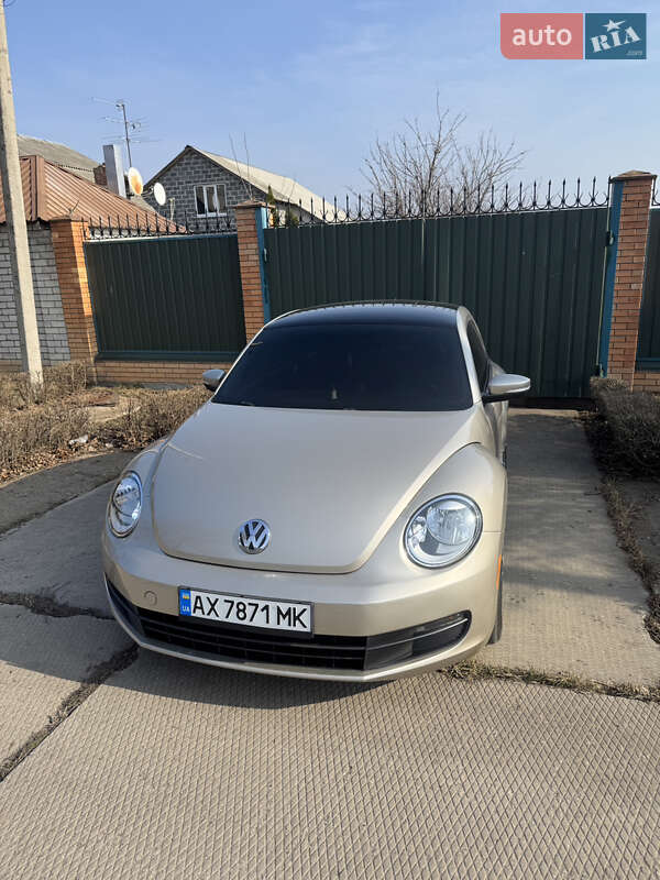Volkswagen Beetle (2012)