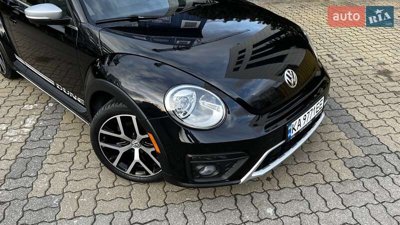 Volkswagen Beetle (2016)