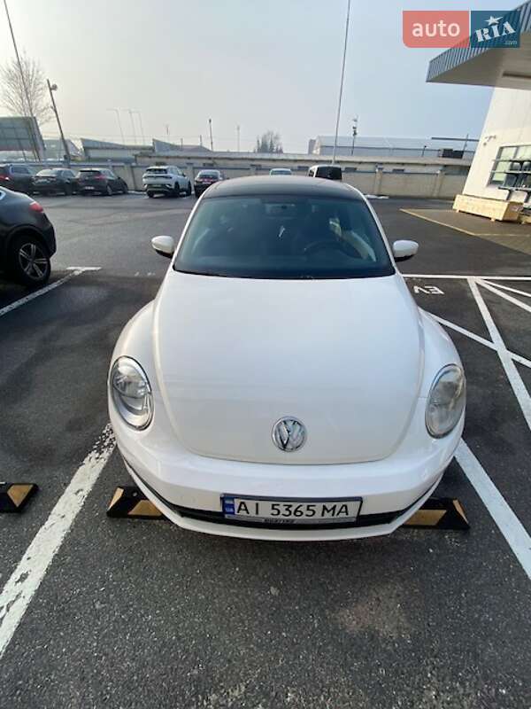 Volkswagen Beetle (2012)