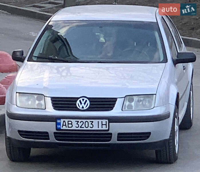 Volkswagen Bora (1998)