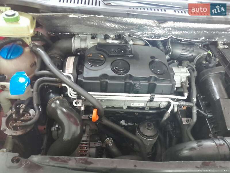 Volkswagen Caddy (2009)