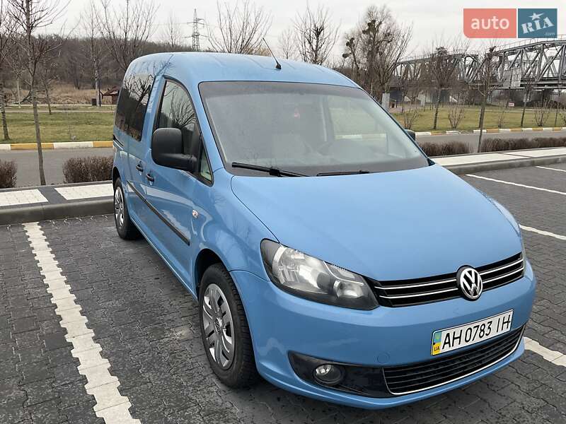 Volkswagen Caddy (2010)