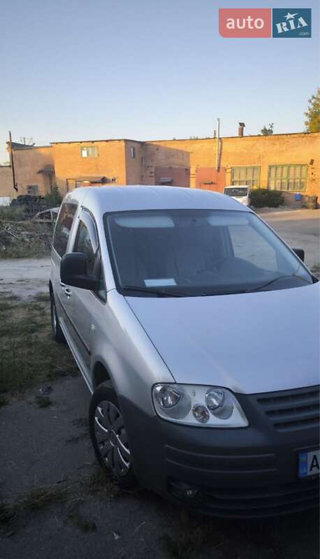 Volkswagen Caddy (2006)