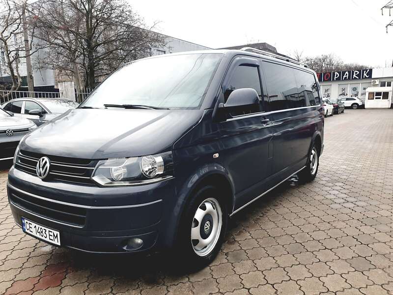 Volkswagen Caravelle (2013)