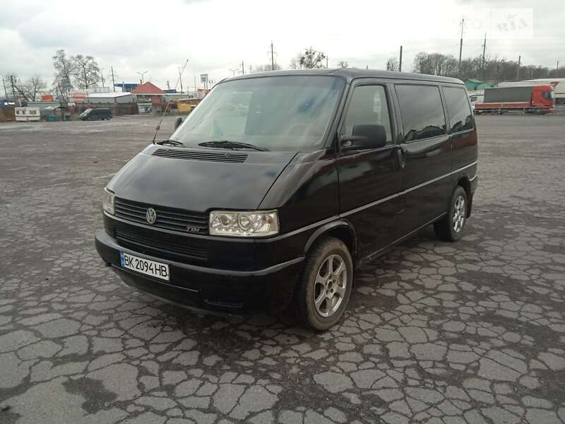 Volkswagen Caravelle (1996)